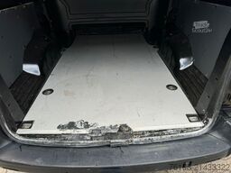 OPEL Vivaro Kasten Edition L  Doppelkabine *Navi*Ahk*