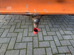 MERCEDES-BENZ 816 D VARIO Koffer *Ahk*