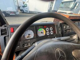 MERCEDES-BENZ 816 D VARIO Koffer *Ahk*