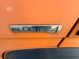 MERCEDES-BENZ 816 D VARIO Koffer *Ahk*