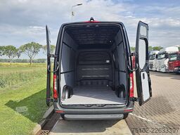 MERCEDES-BENZ SPRINTER 317 L2H2 Mbux Navi AC