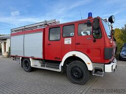 MERCEDES-BENZ 1222 AF 4x4 ALLRAD/Feuerwehr /Pumpe