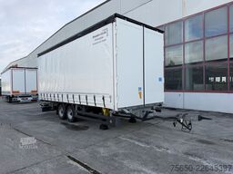 Möslein TPW 105 D  Tandem- Planenanhänger
