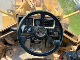 Caterpillar 928F