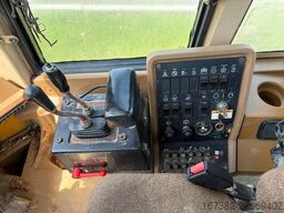 Caterpillar 928F
