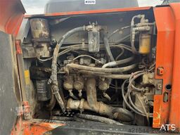 Hitachi ZX210LC-5B Tracked excavator w/ tilt, bucket and G
