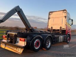 Scania S450 6x2*4 | 25 ton haakarm  | gestuurd | full ...