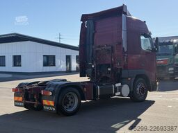 Volvo FH12-420 4x2 Sattelzugmaschine / Swiss-Vehicle