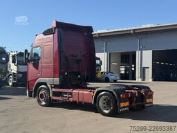 Volvo FH12-420 4x2 Sattelzugmaschine / Swiss-Vehicle