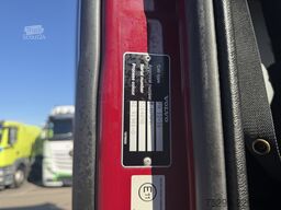 Volvo FH12-420 4x2 Sattelzugmaschine / Swiss-Vehicle