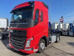Volvo FH 420 Globetrotter,Gardner Denver Bulkcompress...