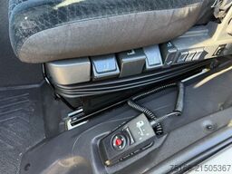 MERCEDES-BENZ ATEGO 1527 L Kühlkoffer 8 m LBW 1,5 T*NL 7 T