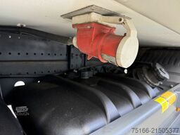 MERCEDES-BENZ ATEGO 1223 L Kühlkoffer 7 m LBW 1,5 T*THERMO*GDP