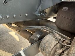 MERCEDES-BENZ Actros 2541 6x2 HMF Kran 1060 / Mulitlift