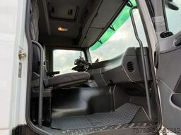 MERCEDES-BENZ Actros 2541 6x2 HMF Kran 1060 / Mulitlift