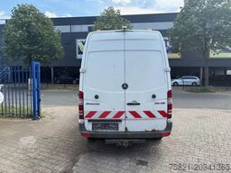 Mercedes-Benz Sprinter 513