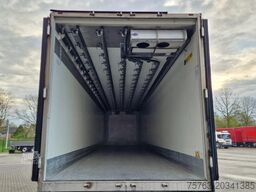 SCHMITZ CARGOBULL SCB*S3B - Frigo Carrier Vector 1950 - Hooks/Roh...