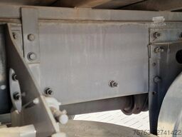 Volvo FH 420 6x2 - Flatbed - Loadlift - I shift -
