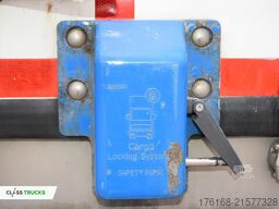 SCHMITZ CARGOBULL SKO FP 60 ThermoKing SLXi 300