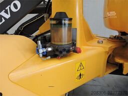 VOLVO L35G Automatic Greasing