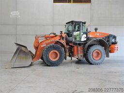 HITACHI ZW310