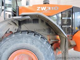 HITACHI ZW310