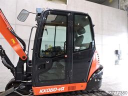 KUBOTA KX080-4