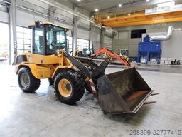 VOLVO L35G Automatic Greasing