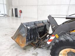 VOLVO L35G Automatic Greasing