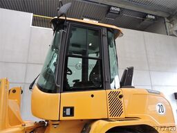 VOLVO L35G Automatic Greasing
