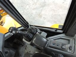 VOLVO L35G Automatic Greasing
