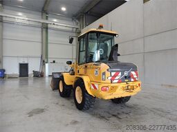 VOLVO L35G Automatic Greasing