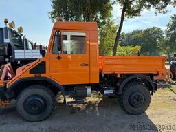 MERCEDES-BENZ Unimog U90