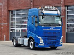 Volvo FH 13.500 Globetrotter 4x2 - PTO/Hydraulic - Na...