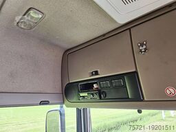 DAF XF 460 SPACECAB INTARDER