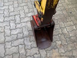 CATERPILLAR 301.8C / 2010 BJ / 3.008 H