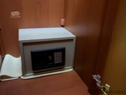 Frankia - RMB LINER RoyalClass I 9800 QD-Car