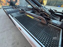 Scania G 410 8x4*4 CNG! / HIAB XR 21 ton / L=5600 mm /...