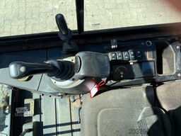 JCB 16C-1 / 2021 BJ / 518 H/ 3 x Löffel