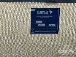 Schmitz Cargobull Curtainsider Mega