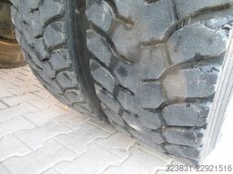 MERCEDES-BENZ AROCS 1832, 4X4, ABROLLKIPPER PALFINGER T15A