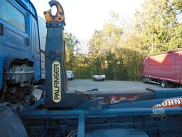 MERCEDES-BENZ AROCS 1832, 4X4, ABROLLKIPPER PALFINGER T15A