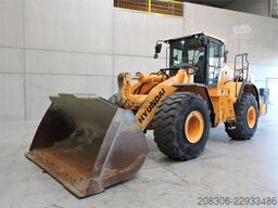 HYUNDAI HL970