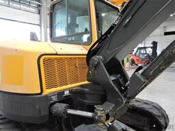VOLVO ECR88D