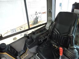 VOLVO ECR88D