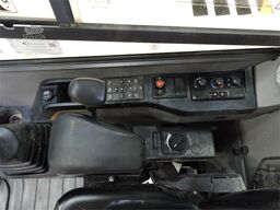 VOLVO ECR88D