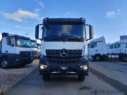 MERCEDES - VEICOLI Arocs  4148 K 8x4/4