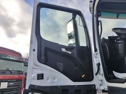 MERCEDES - VEICOLI Arocs  4148 K 8x4/4