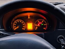 Mercedes Benz Sprinter