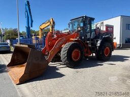 Hitachi ZW 250-6